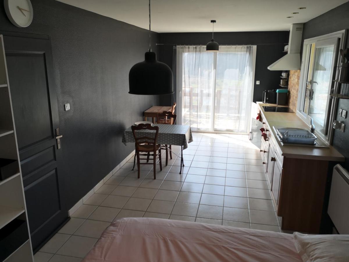 Chambre Meublee Avec Vue Panoramique A Perigueux Sanilhac  Экстерьер фото