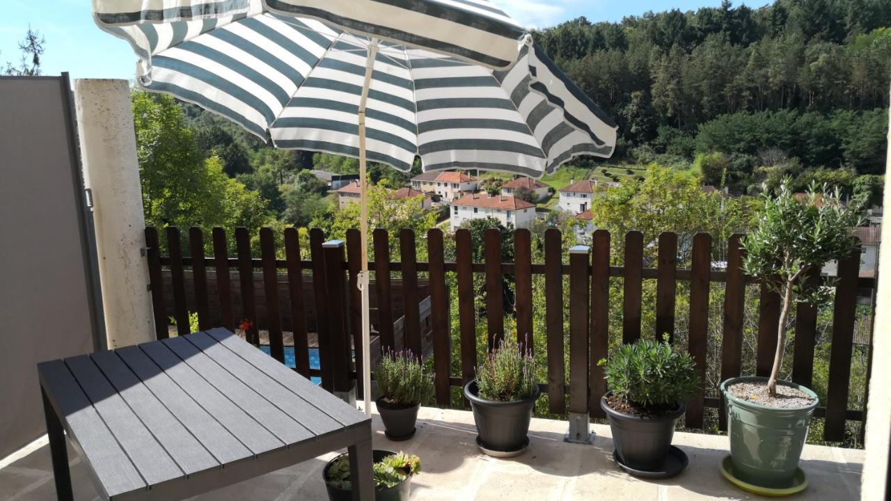 Chambre Meublee Avec Vue Panoramique A Perigueux Sanilhac  Экстерьер фото